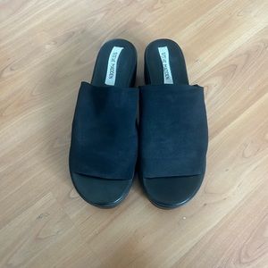 Size 9 Steve Madden Slinky